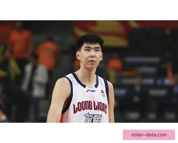 徐昕赴美试训引多所NCAA球队关注计划下周抵达冲击大学赛场新机遇